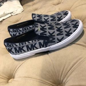 Slip on designer sneaker